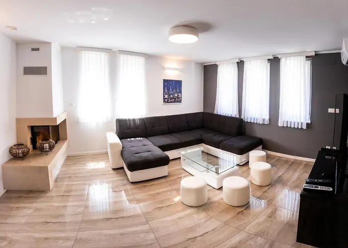 Villa Luxury House