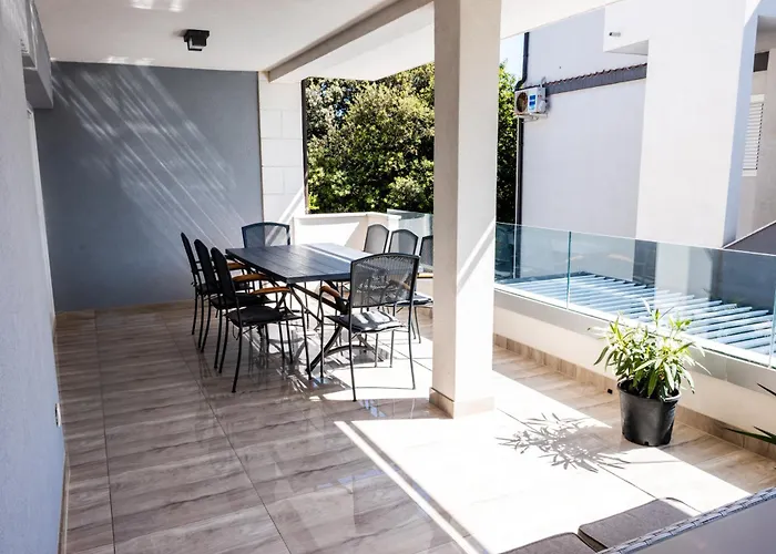 Villa Luxury House *