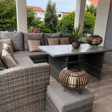 Luxury House * מאנדרה