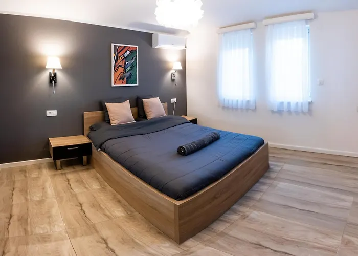 Luxury House * Mandre