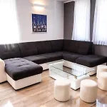 Luxury House Βίλα *