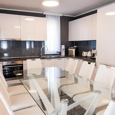 Luxury House Βίλα *