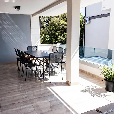 Βίλα Luxury House *