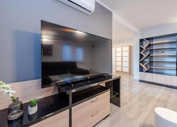 Luxury House Villa *