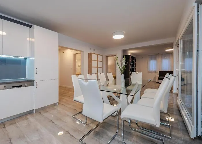 Villa Luxury House Mandre